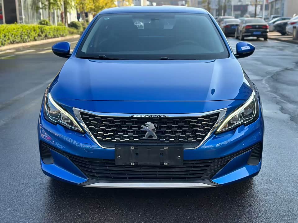 Peugeot 408