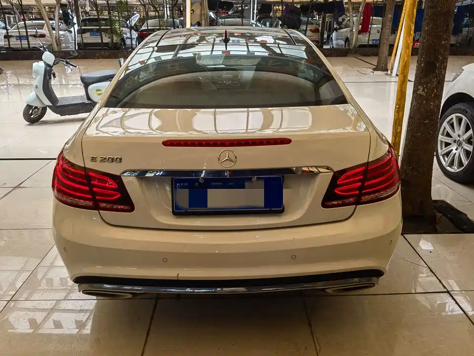 Mercedes-Benz E-class Mercedes-Benz E-class