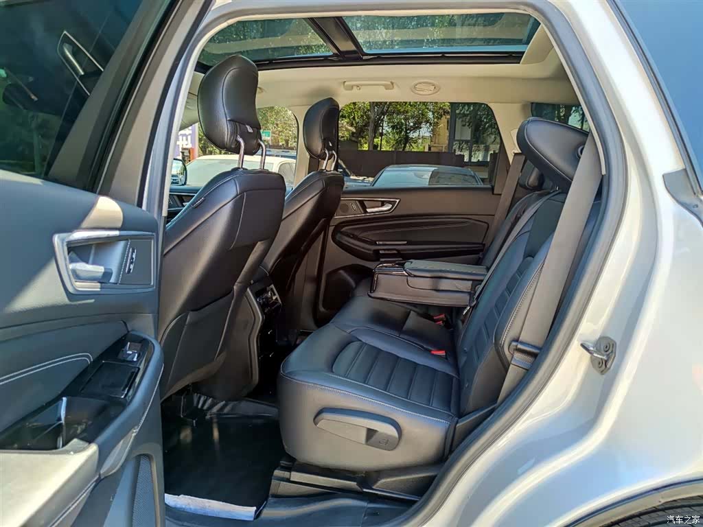 Ford Edge, 2017 10