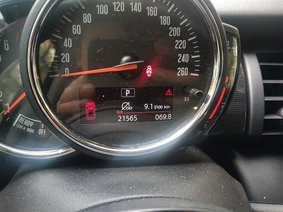 MINI MINI