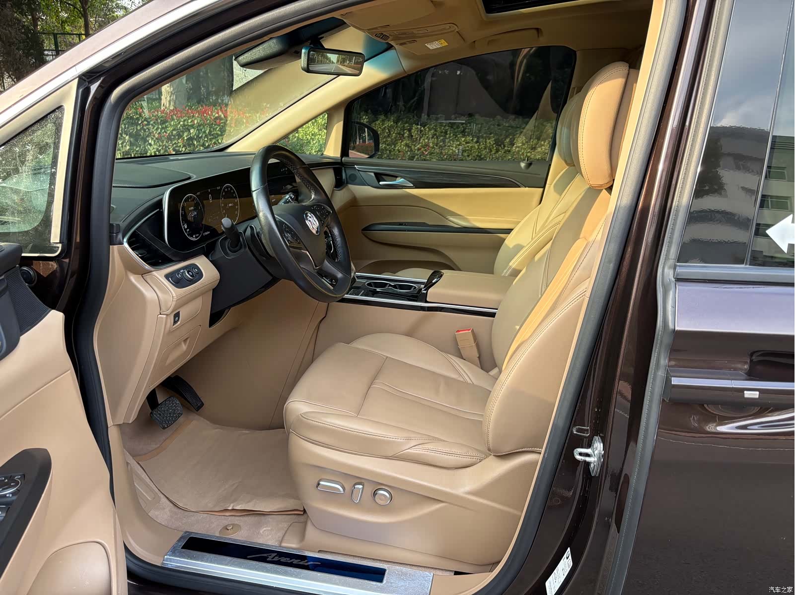 Buick GL8, 2021 7