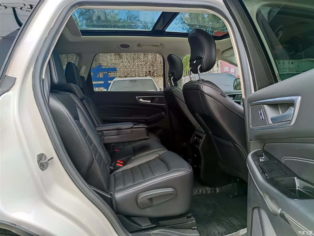 Ford Edge, 2017 11