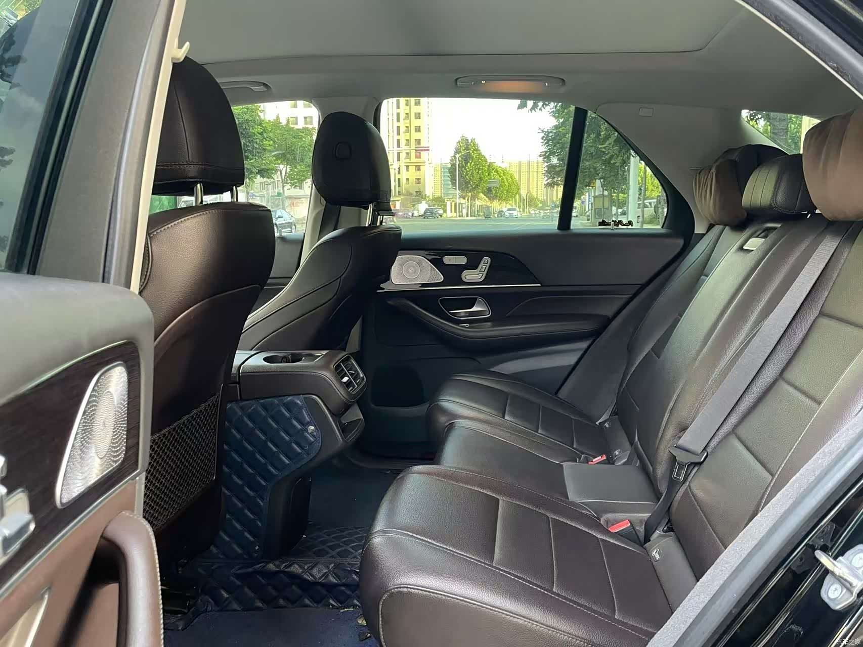 Mercedes-Benz GLE, 2020 все фото