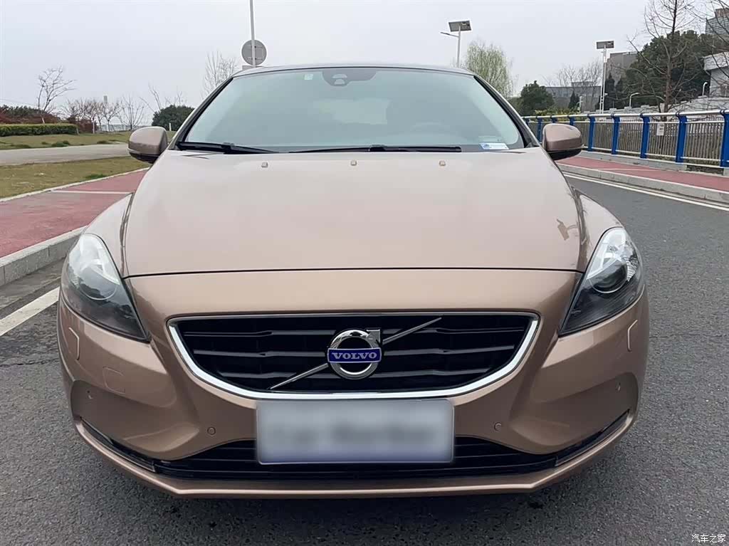 Volvo V40, 2014 11
