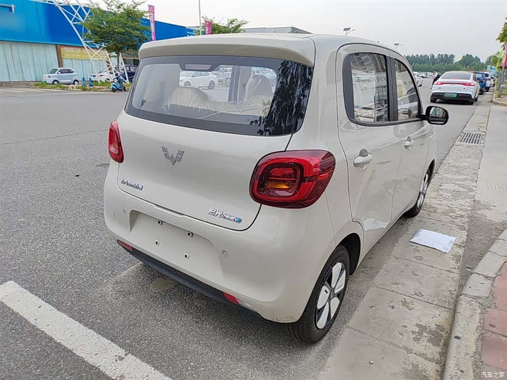 Wuling MINIEV, 2026 7