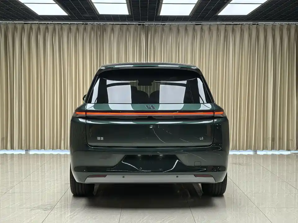 Li Auto Ideal L8