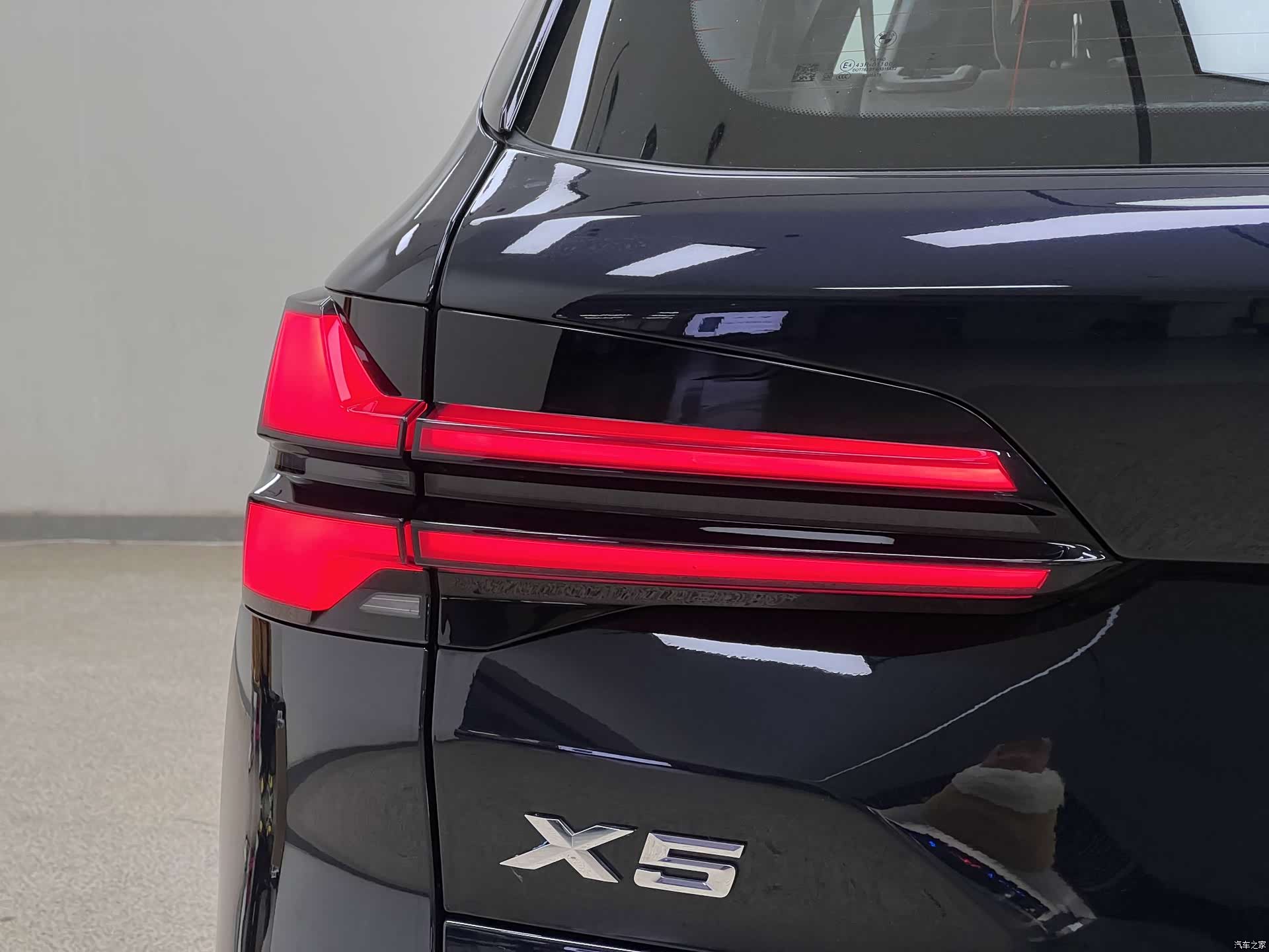 BMW X5, 2025 12