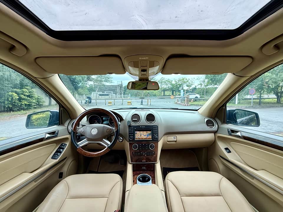 Mercedes-Benz M class