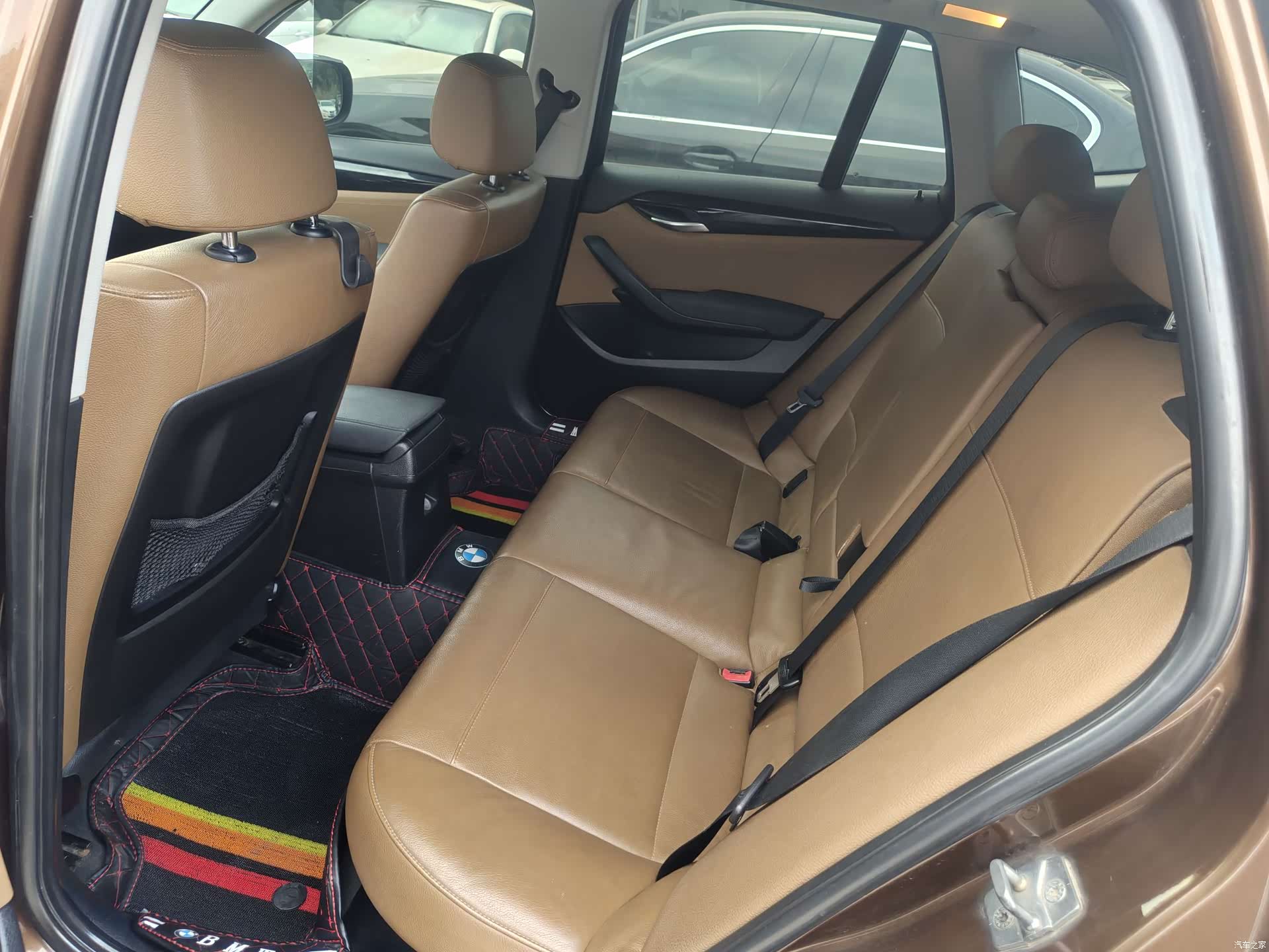 BMW X1, 2011 30
