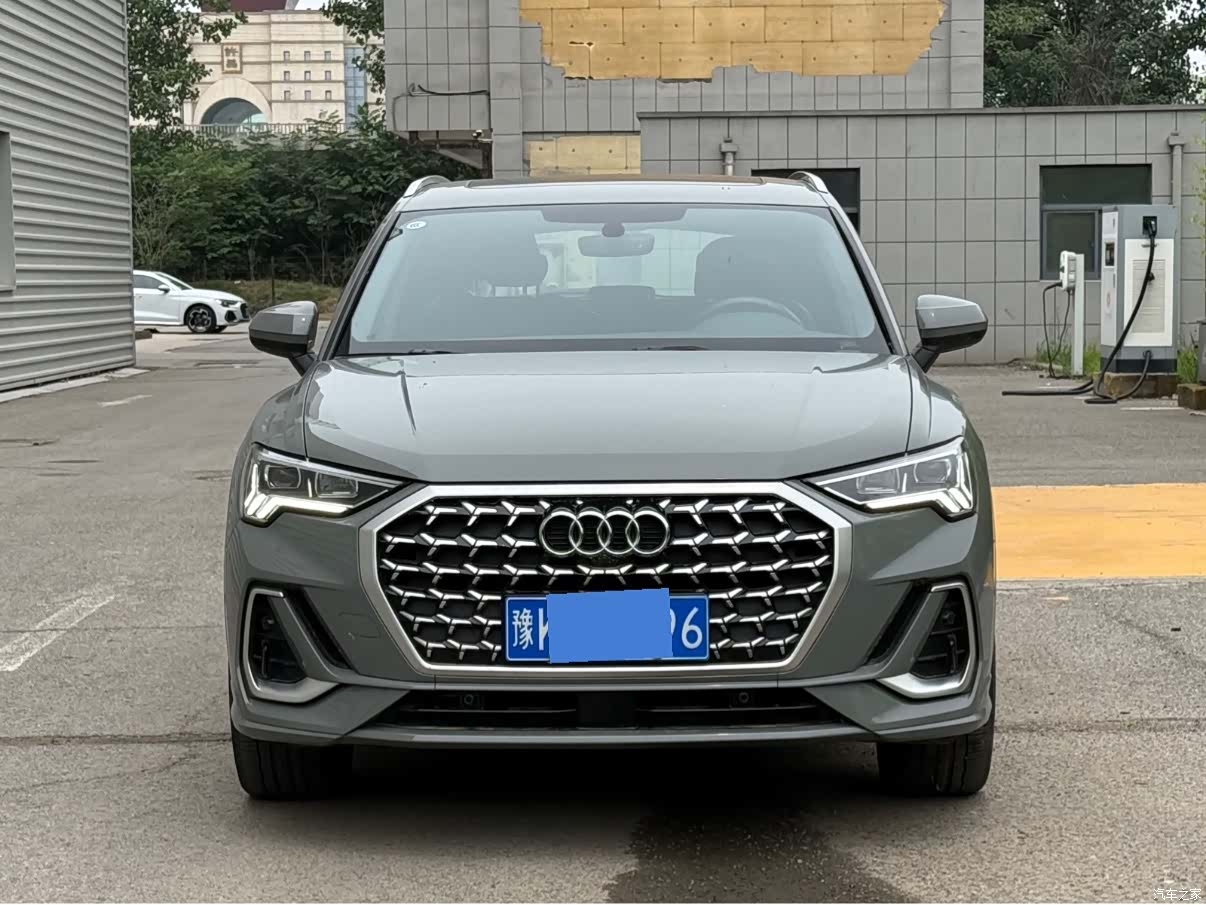 Audi Q3, 2024 2