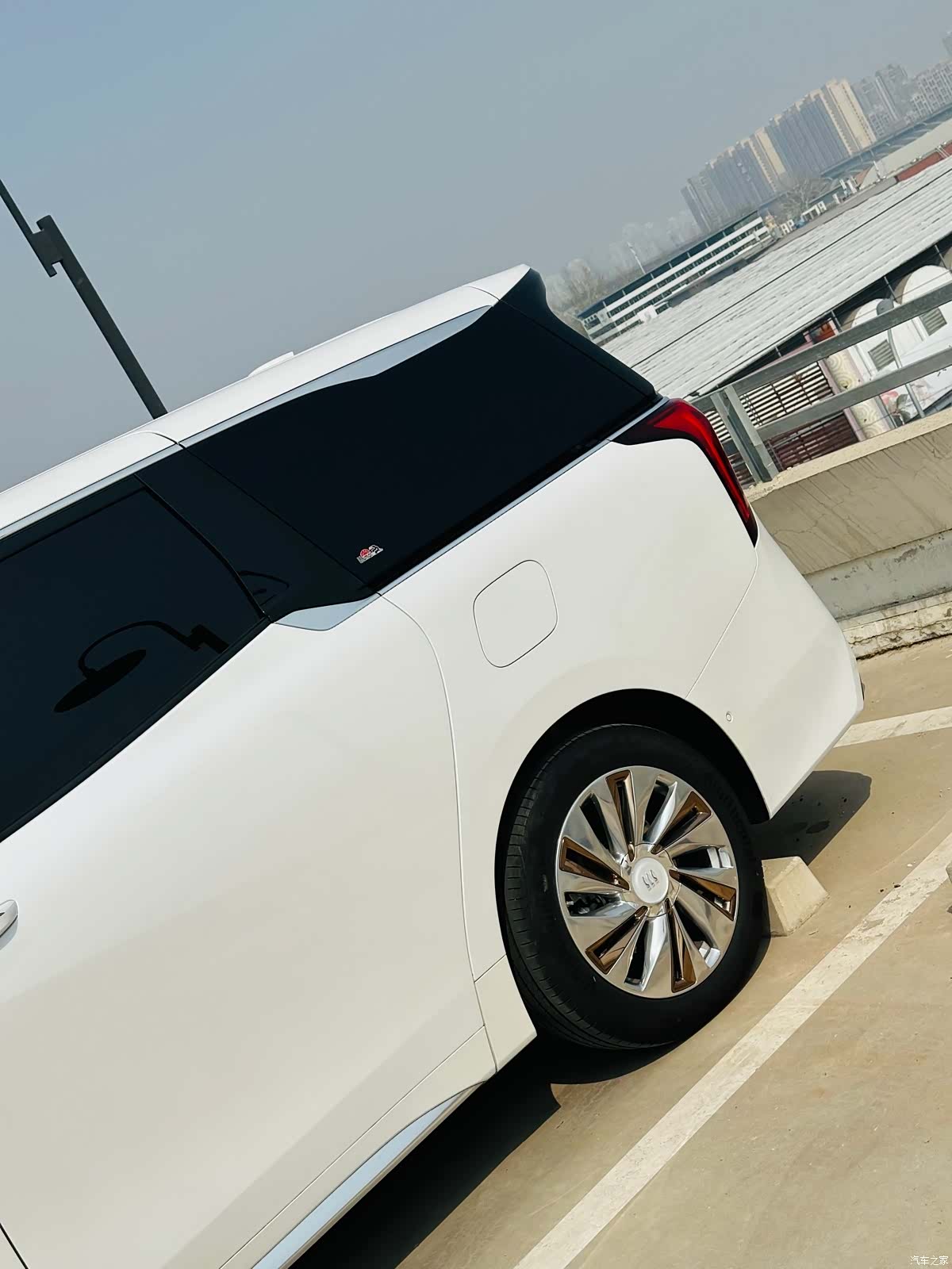 Buick Century, 2025 9