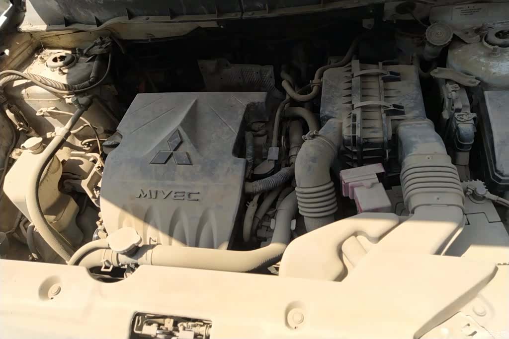 Mitsubishi ASX, 2016 10