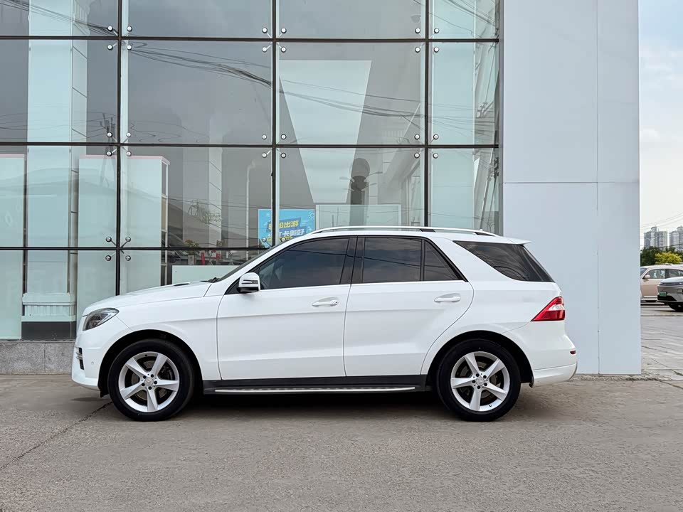 Mercedes-Benz M class