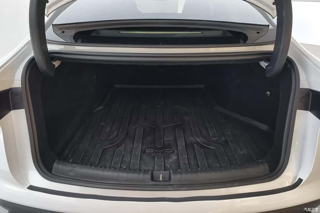 BYD Seal, 2025 4