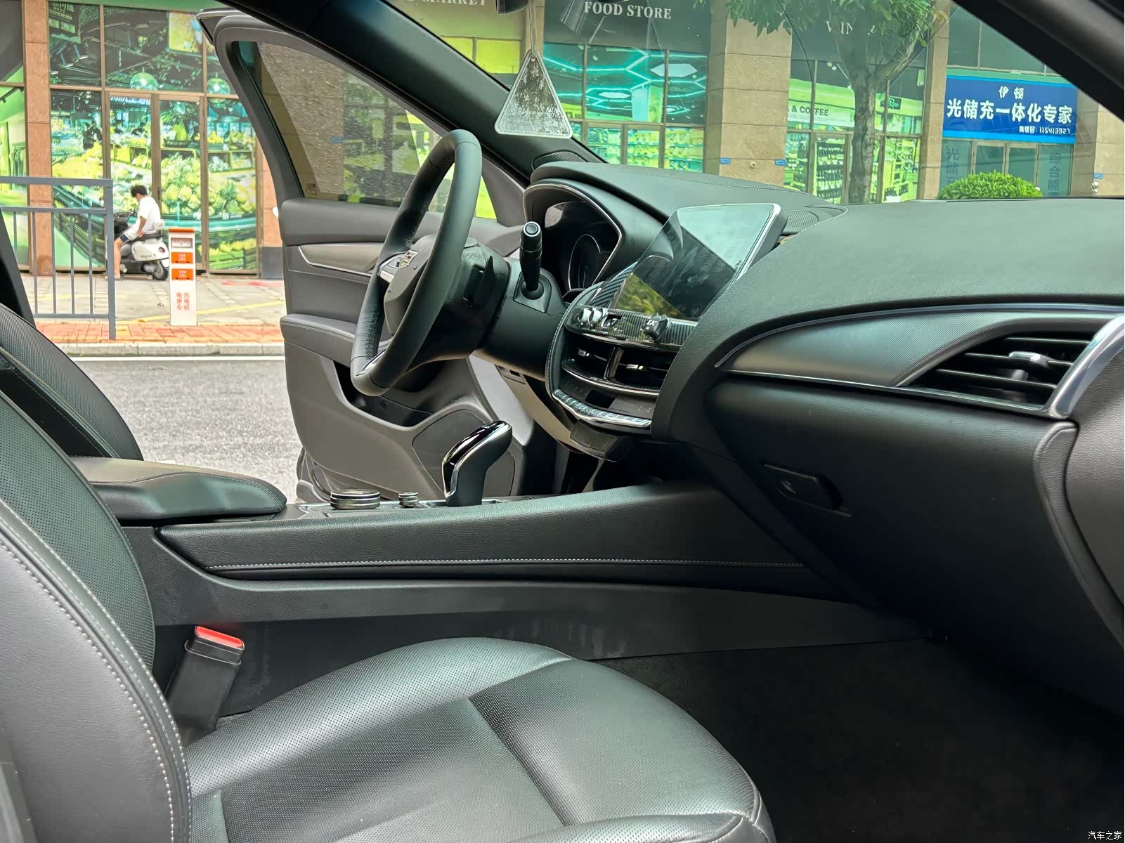 Cadillac CT6, 2019 25