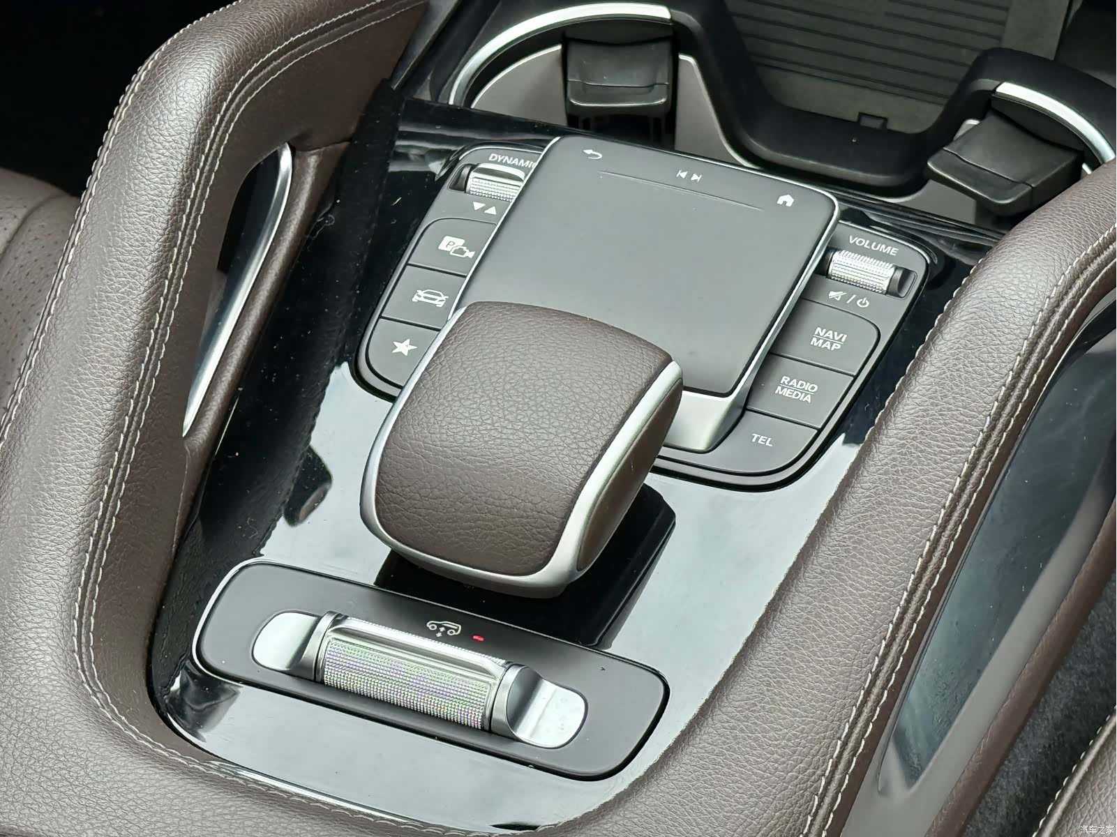 Mercedes-Benz GLS, 2022 11
