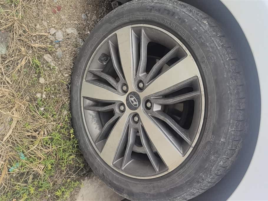 Hyundai Name picture