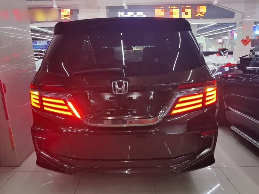 Honda Elysion 2020, фото 6
