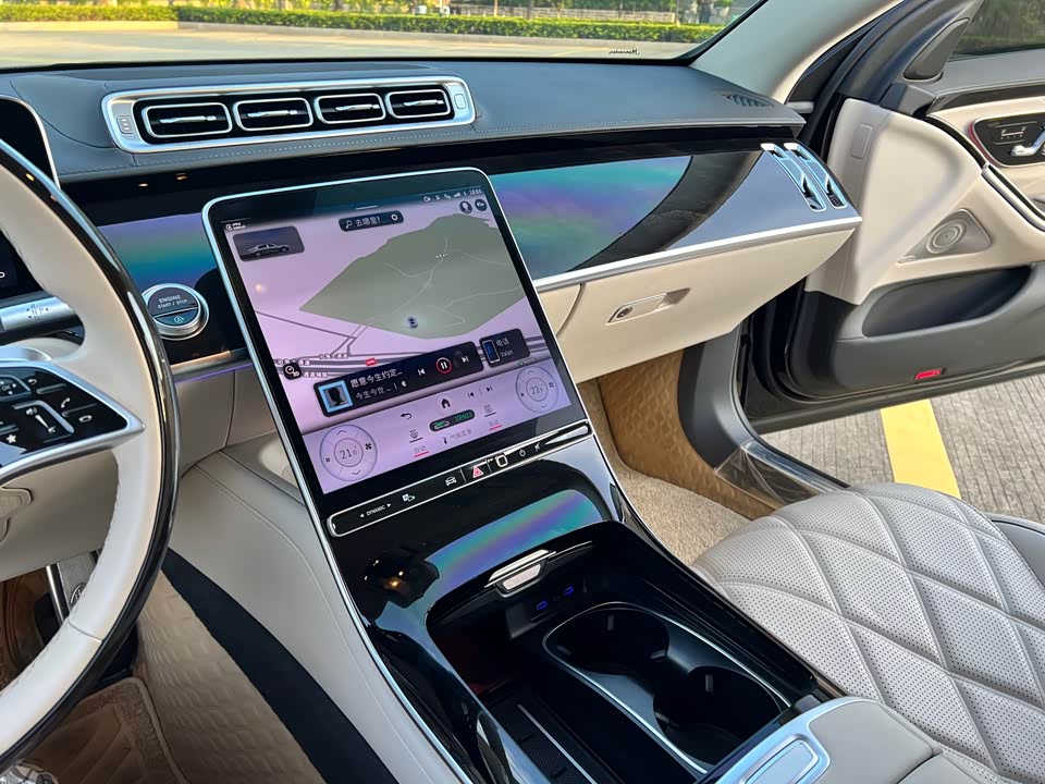 Mercedes-Benz Maybach S-class