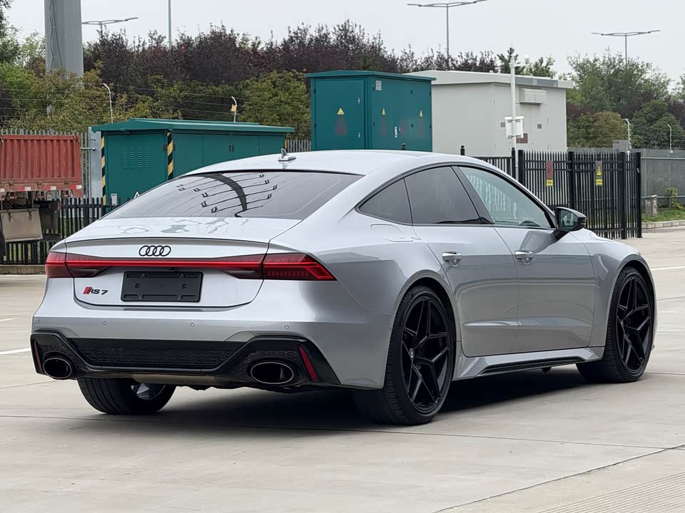 Audi RS 7