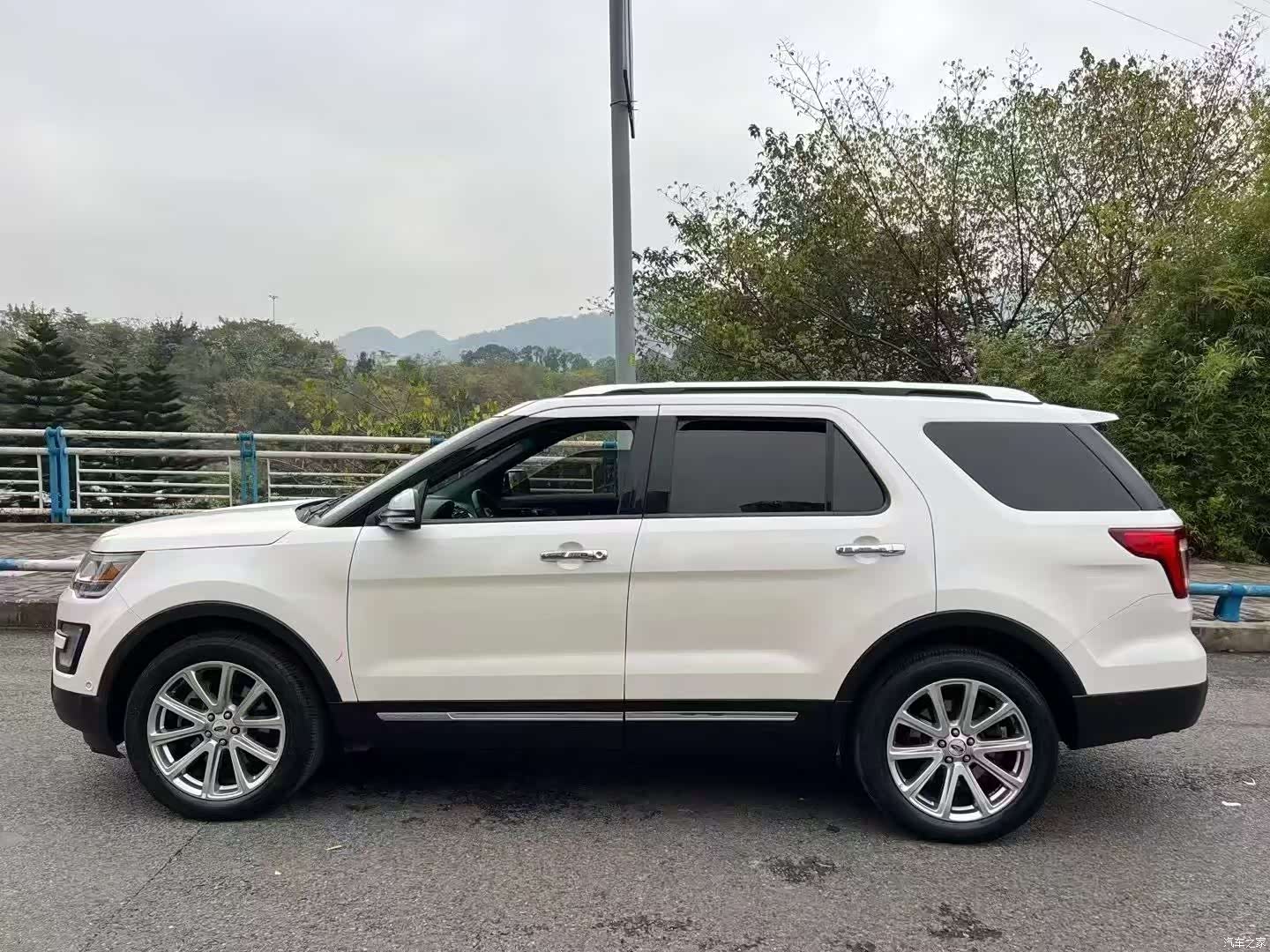 Ford Explorer, 2018 6