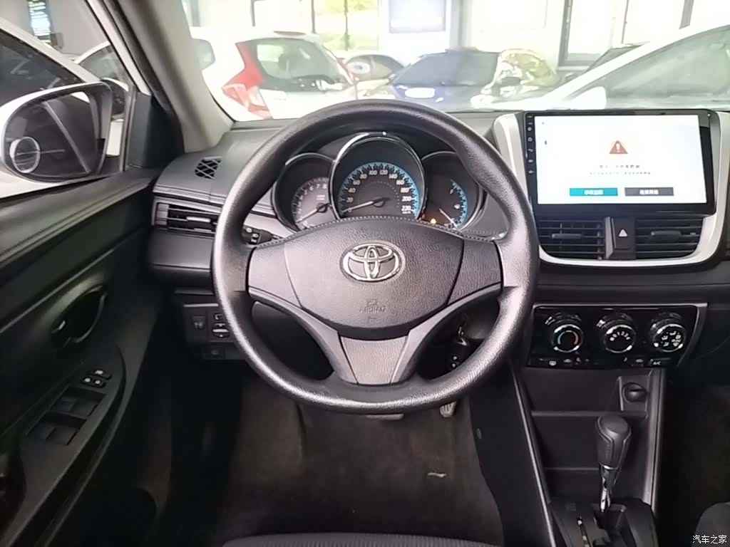 Toyota Yaris, 2019 11