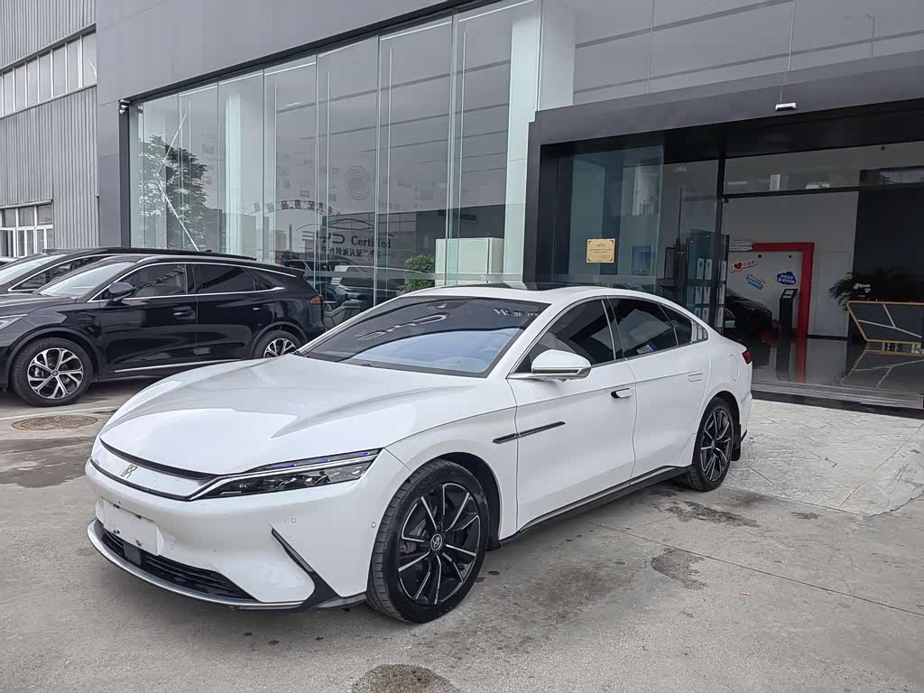 BYD Han