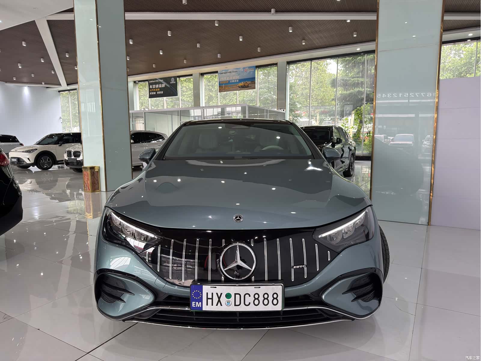 Mercedes-Benz EQE, 2025 2