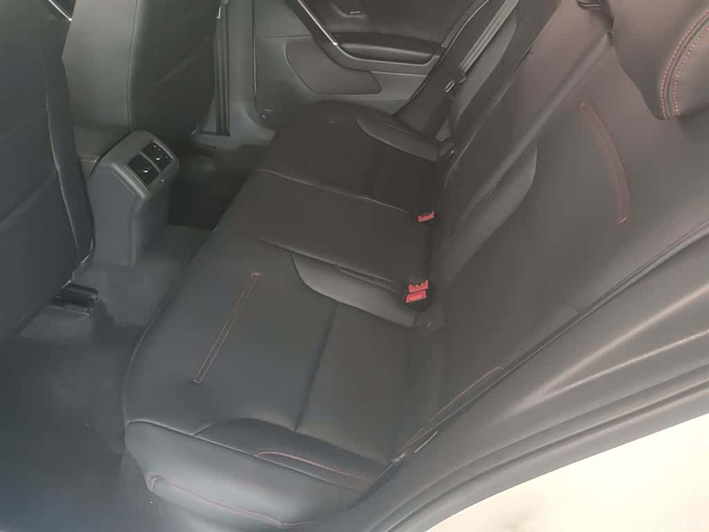 Volkswagen Golf, 2016 17