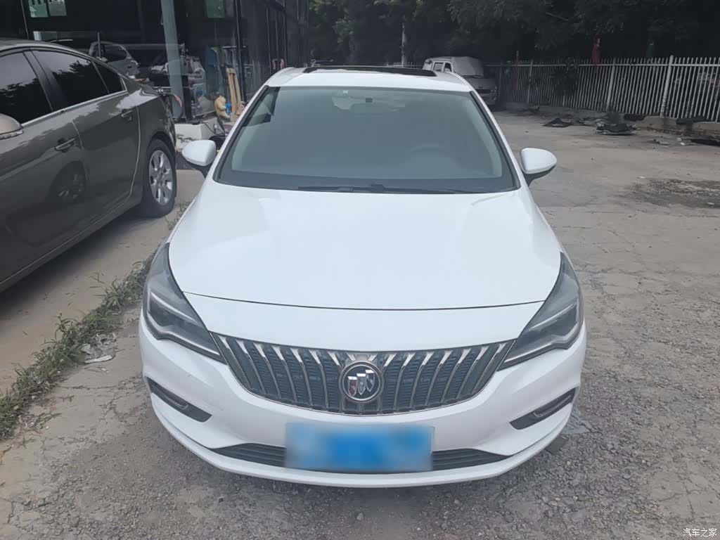 Buick Verano, 2017 3