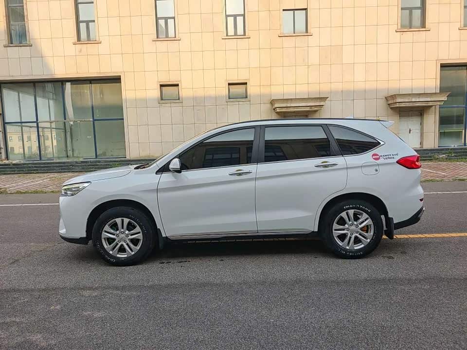 Haval M6