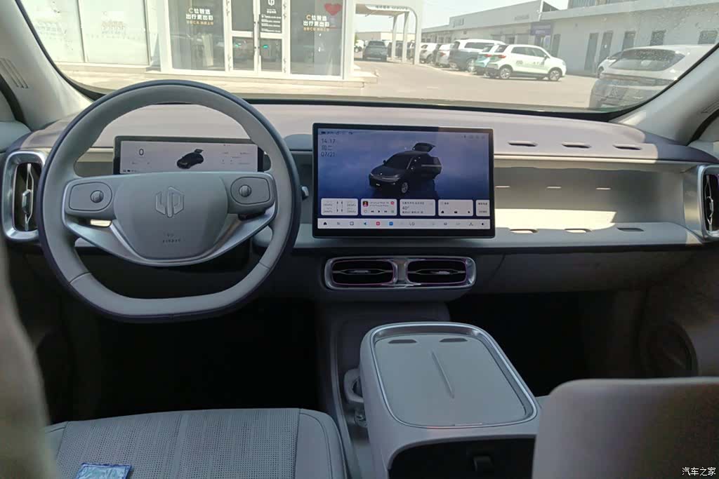 Leapmotor B10, 2025 12