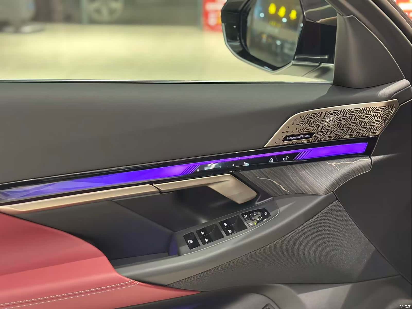 BMW 5 Series, 2025 9