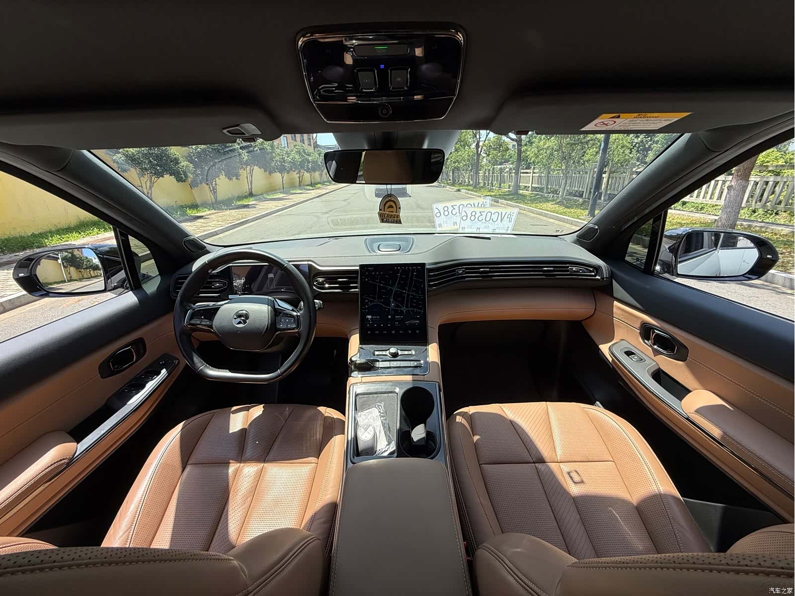 NIO ES8, 2020 15