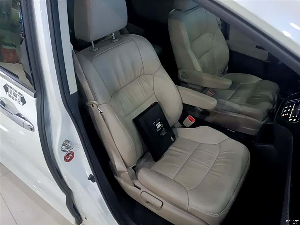 Honda Odyssey, 2017 25