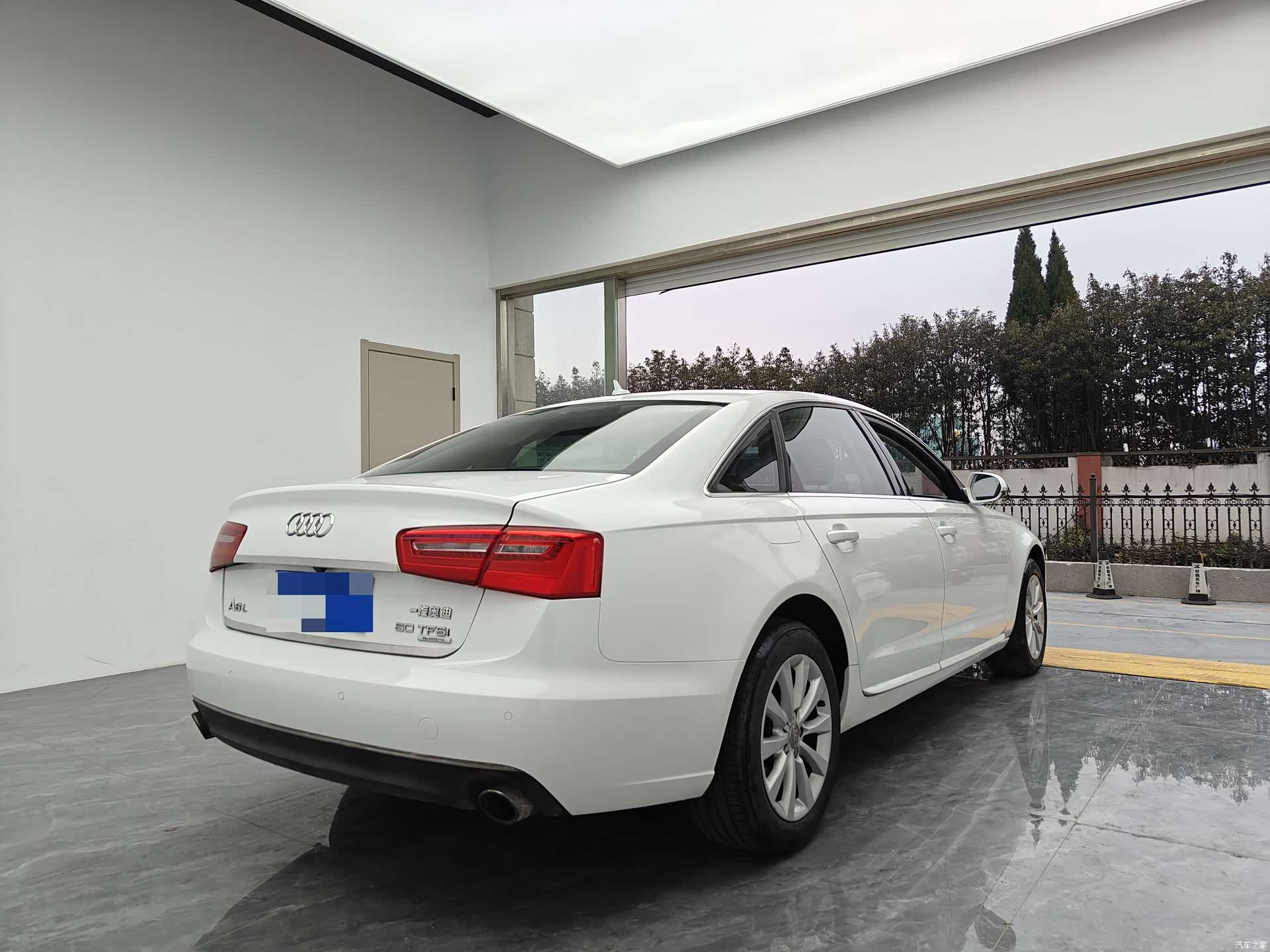 Audi A6L, 2014 4