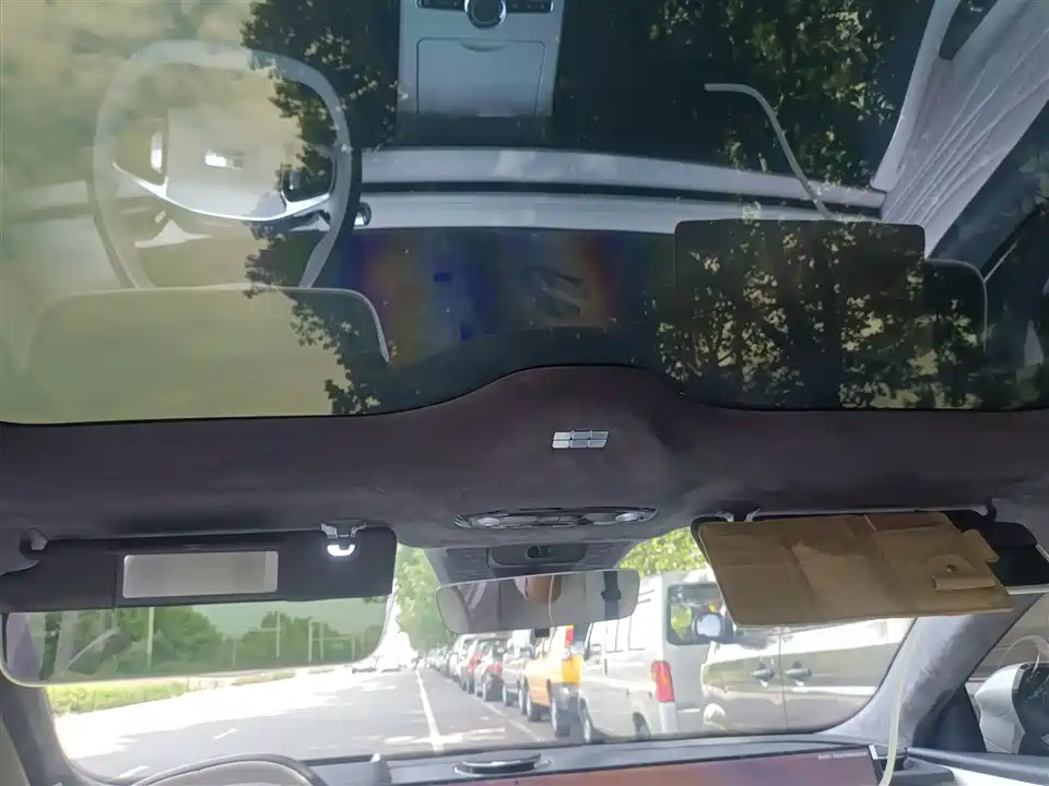 Geely Galaxy Galaxy E8