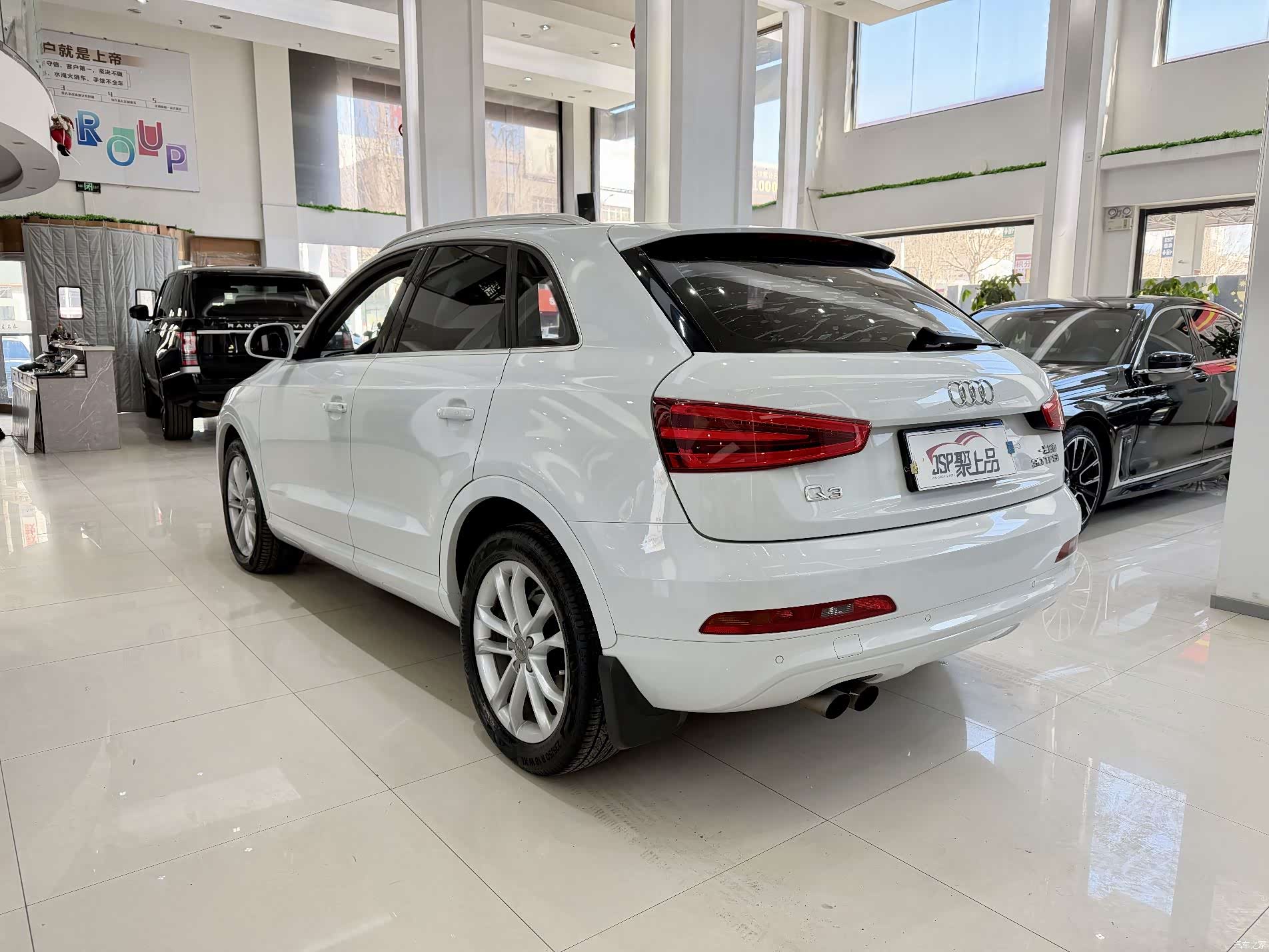 Audi Q3, 2016 12
