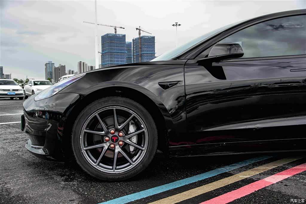 Tesla Model 3, 2022 4
