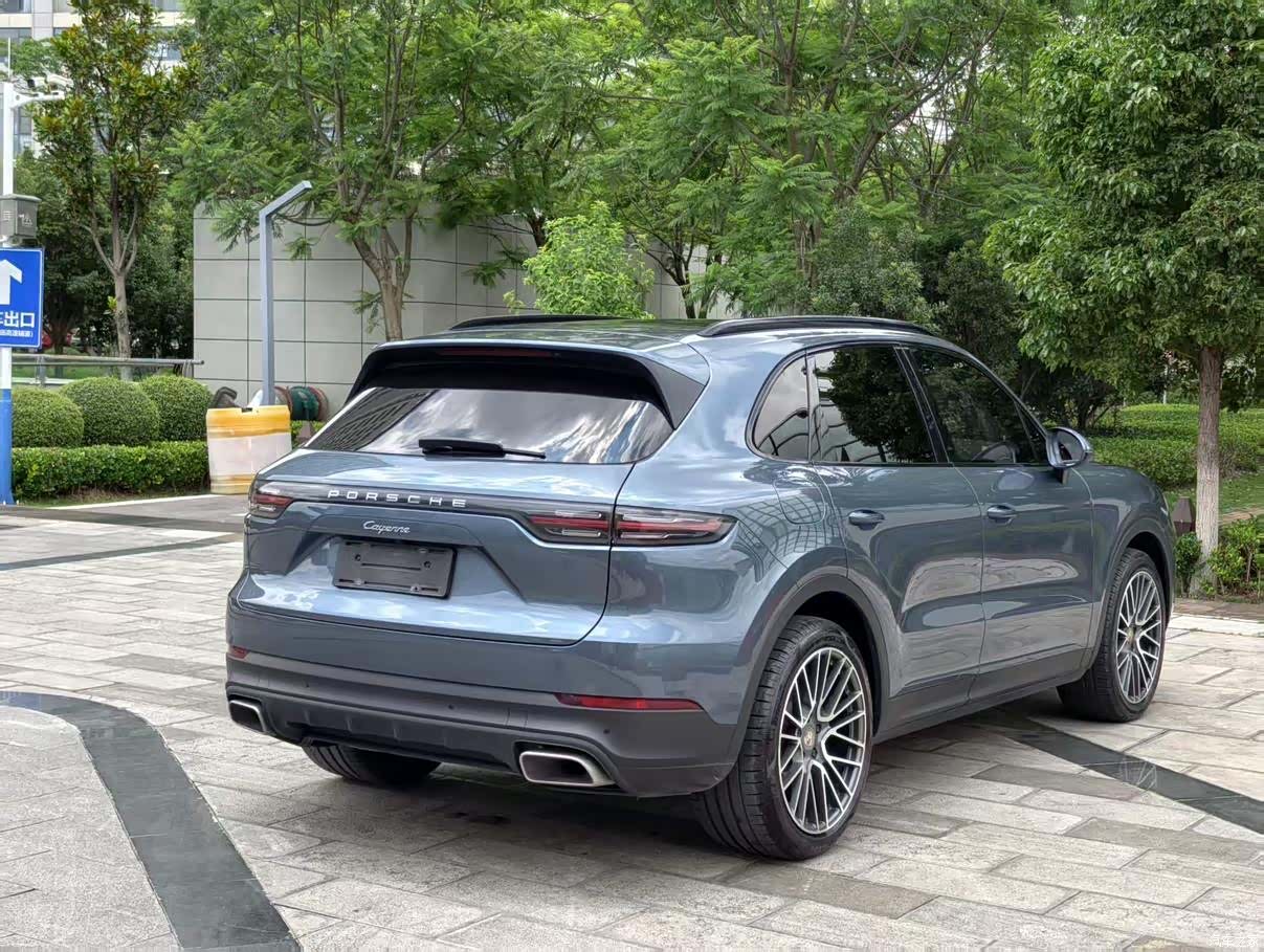 Porsche Cayenne, 2018 12