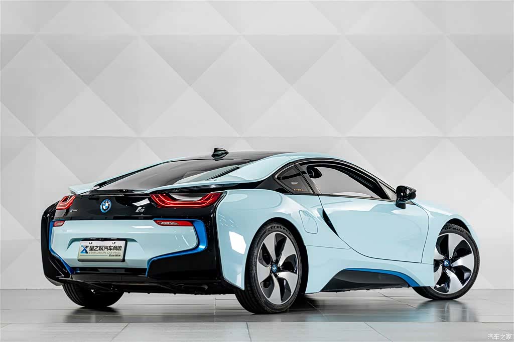 BMW i8, 2019 11