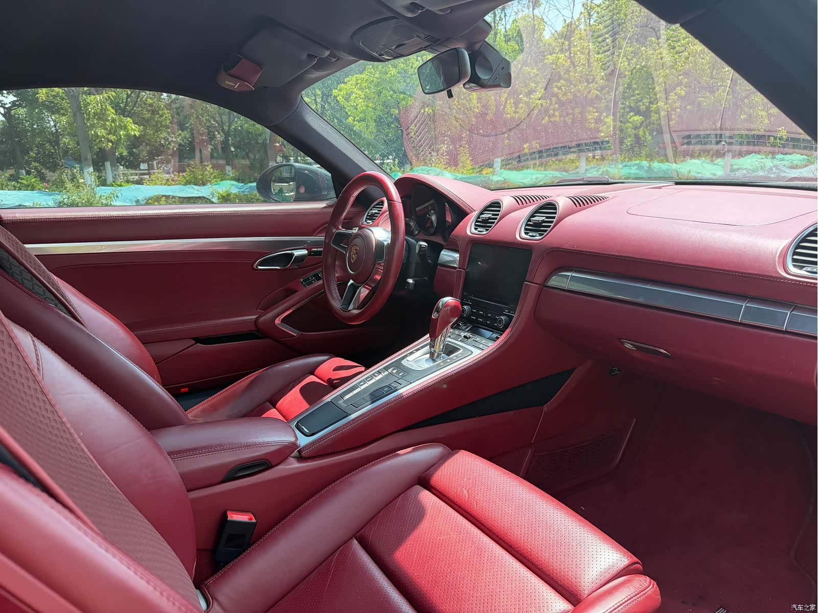Porsche Cayman, 2018 13