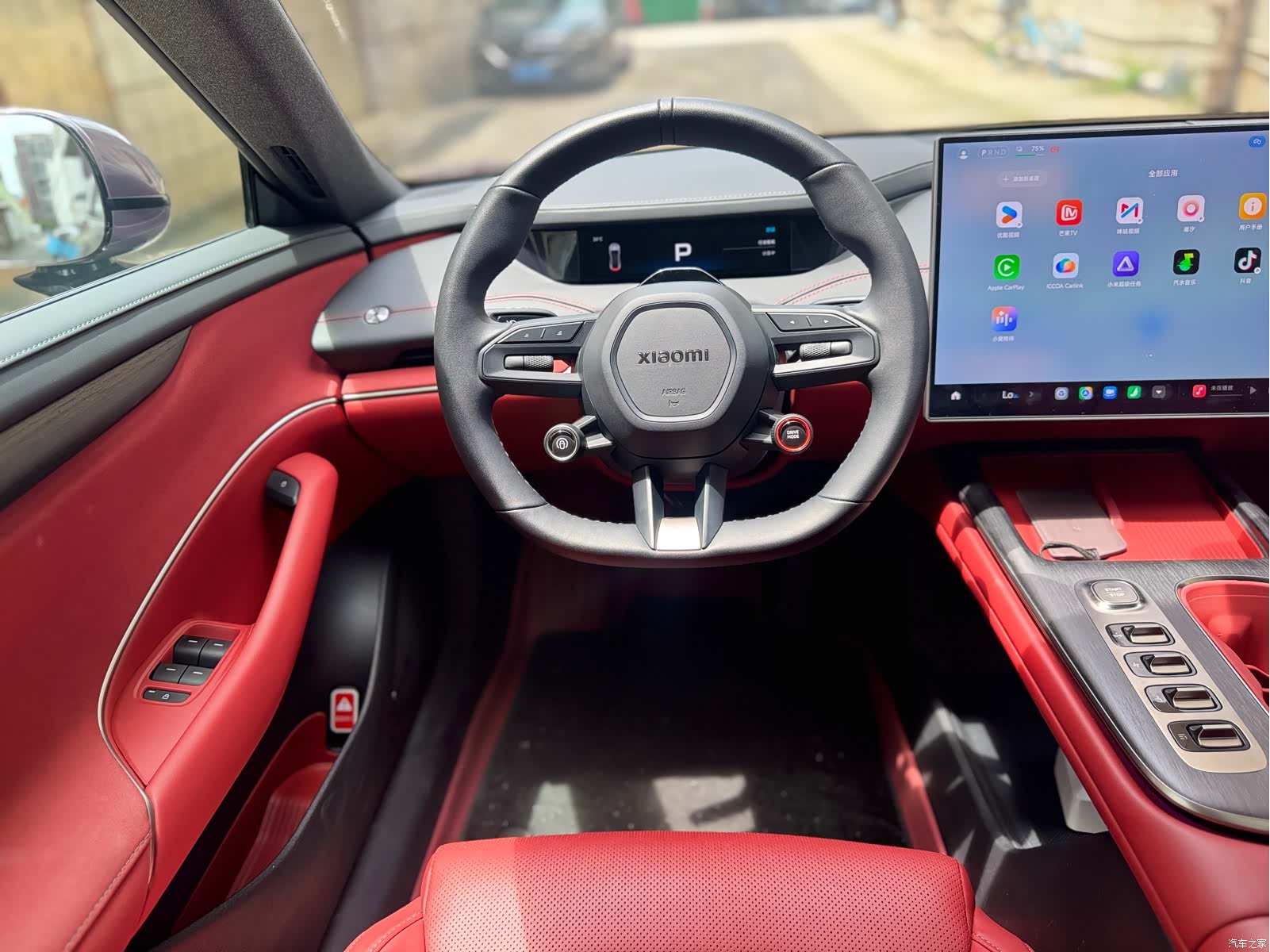 Xiaomi SU7, 2025 11