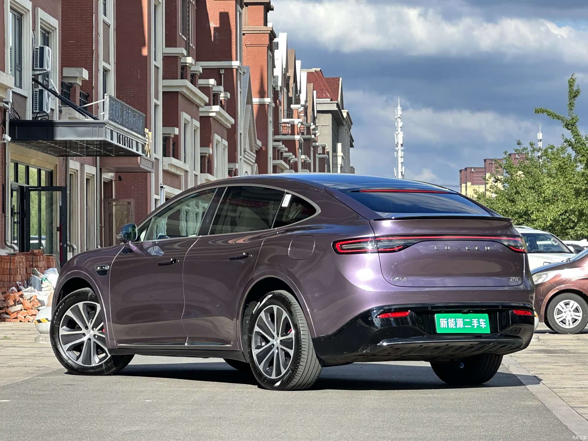 Luxeed R7, 2024 11