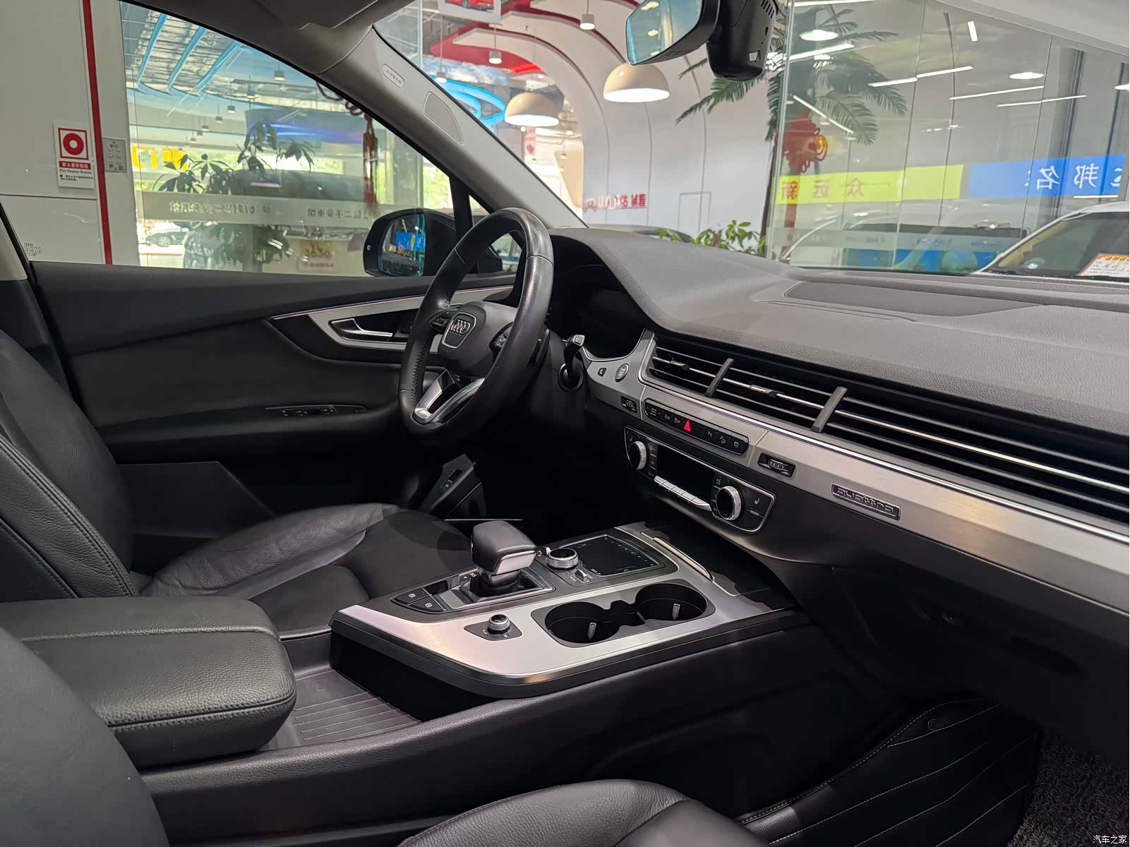 Audi Q7, 2018 7