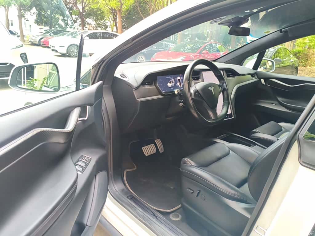 Tesla Model X, 2020 16