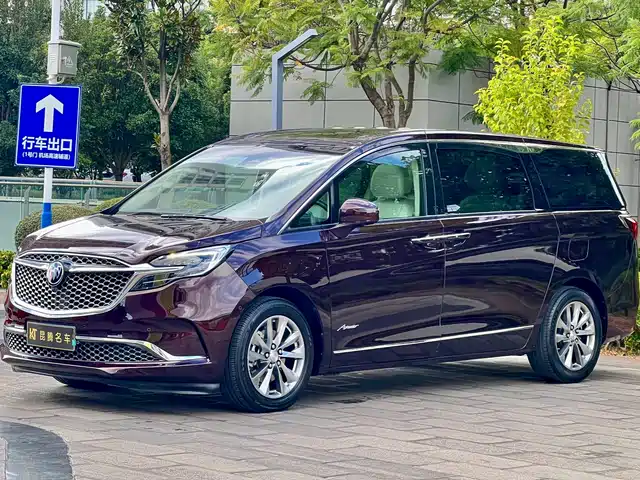 Buick GL8 2020 — купить из Китая под заказ