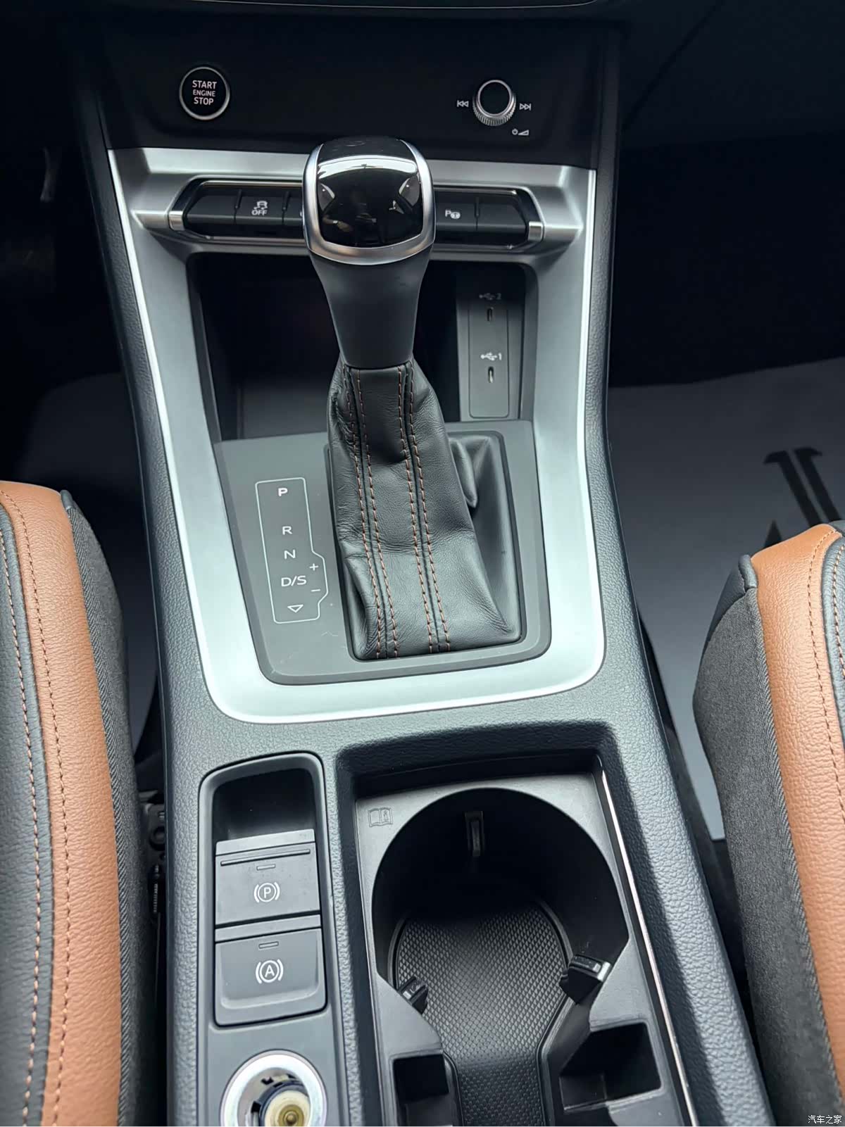 Audi Q3, 2022 13