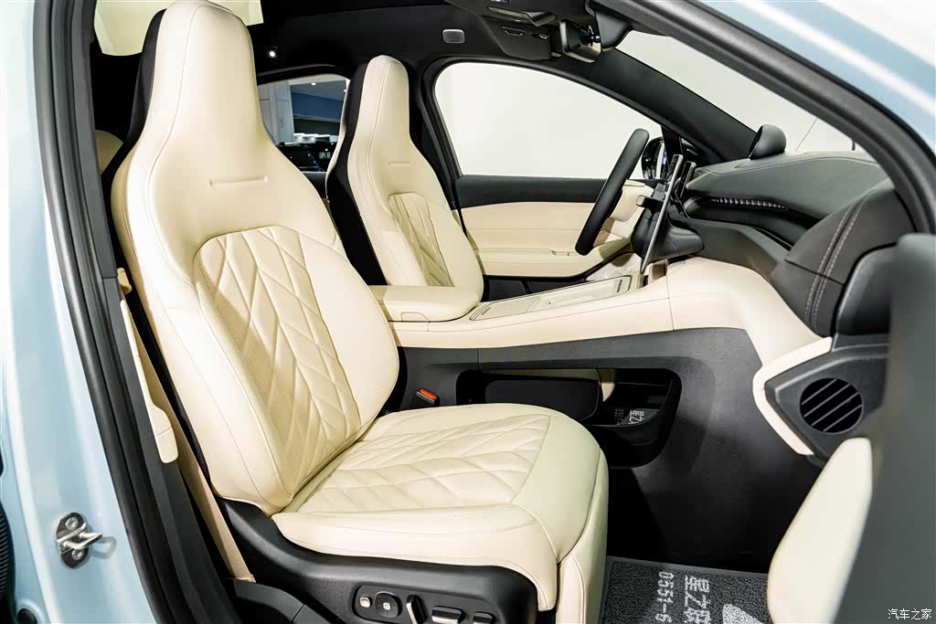 NIO EC6, 2025 23