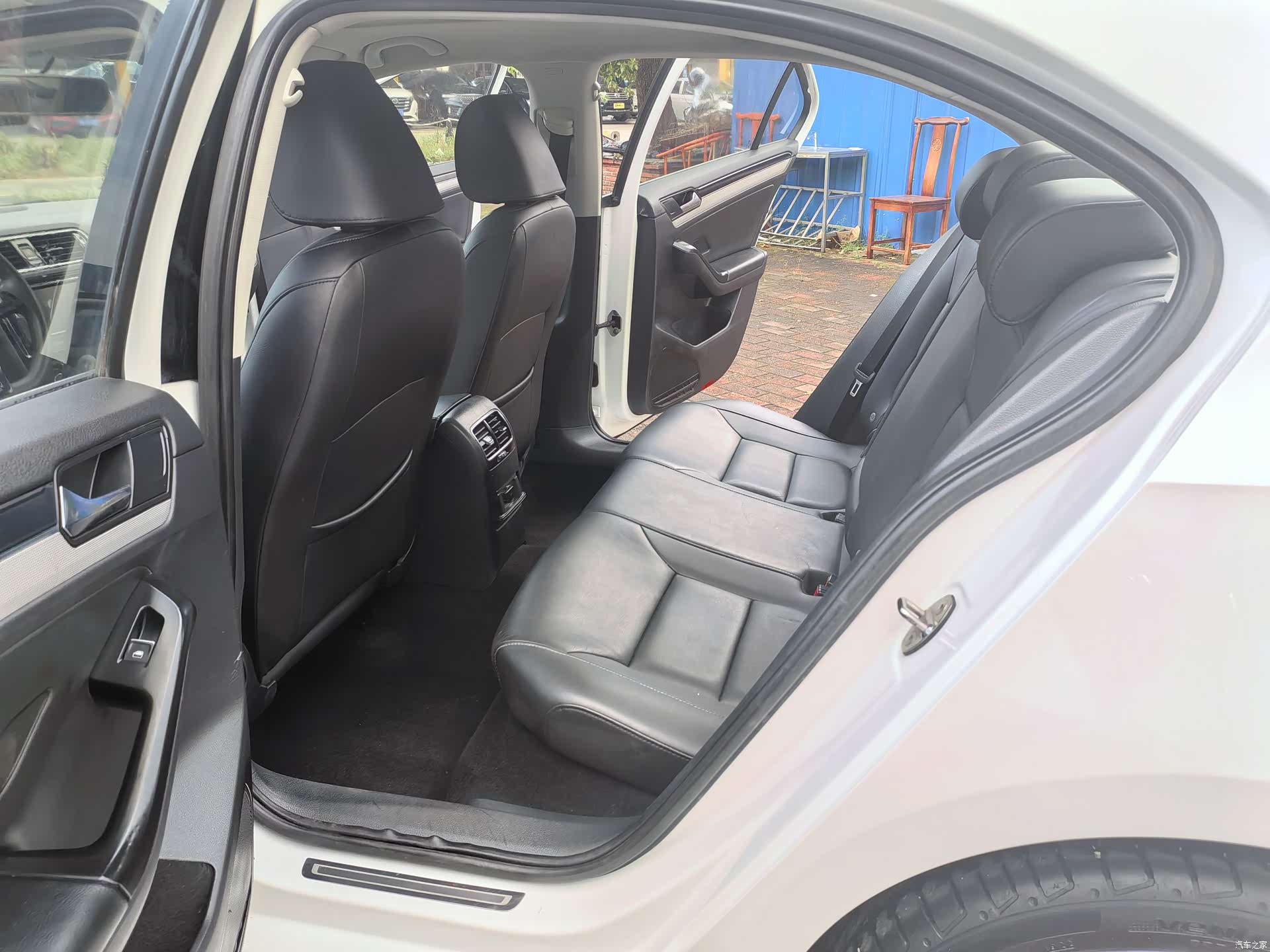 Volkswagen Sagitar, 2018 10